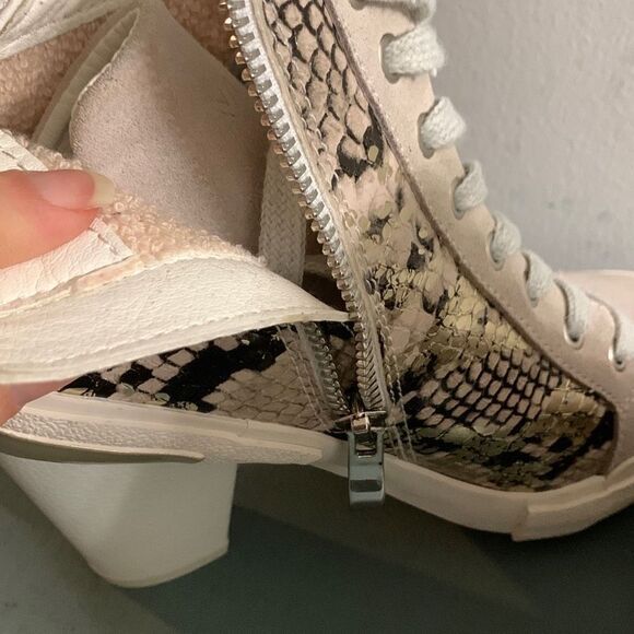 Vintage Havana Remiee 2 boots Studded Snakeskin Embossed Leather Bootie 6.5 - Picture 8 of 8